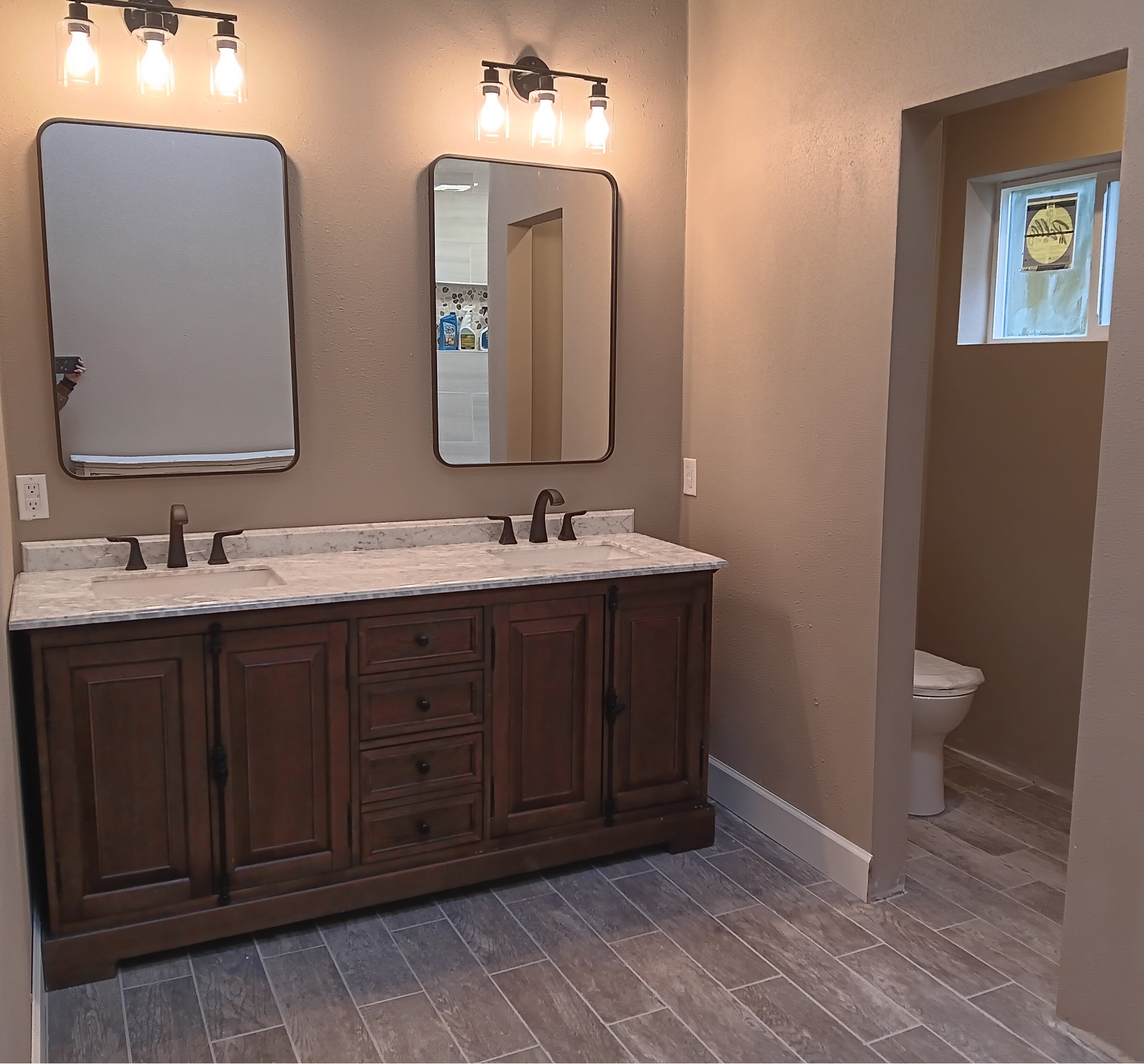 Double vanity of a bathroom remodel in Portland Oregon